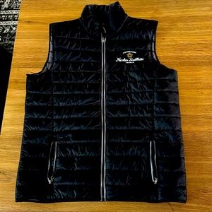 Men’s XL puffer vest. Black Champagne Nicolas Feuillatte